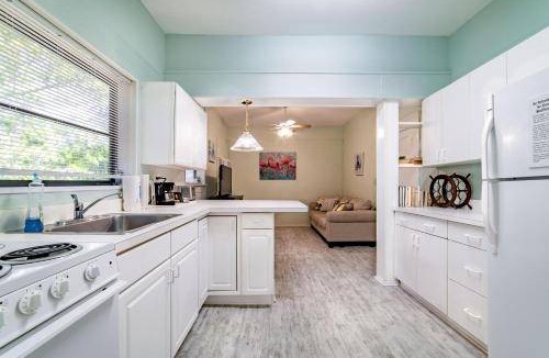 Downtown Boca Grande Historic District House | 186 m² Motel ∙ 2 bedrooms ∙ 6 guests