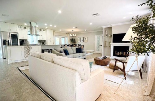 Jupiter Farms House | 187 m² House ∙ 3 bedrooms ∙ 12 guests