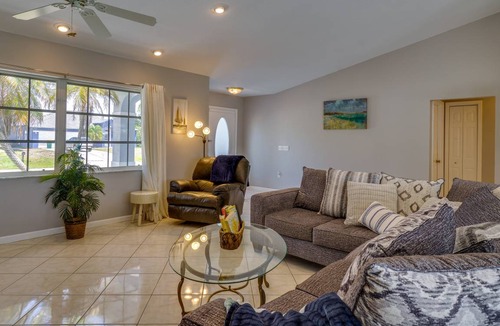 Englewood East House | 187 m² House ∙ 3 bedrooms ∙ 6 guests