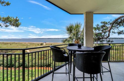 South Beach House | 1872 Beachside Tennis Villas: Sea Pines