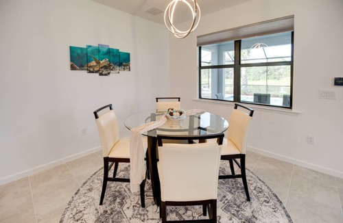 River Hall House | 188 m² House ∙ 4 bedrooms ∙ 7 guests