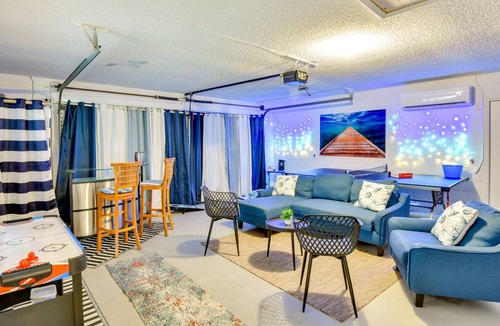 Edgewater House | 190 m² House ∙ 2 bedrooms ∙ 5 guests