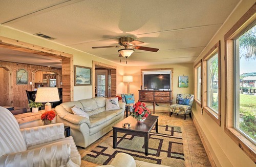 Crescent City House | 191 m² House ∙ 5 bedrooms ∙ 8 guests