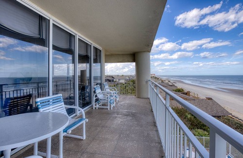 Sea Dunes Condo | 192 m² Condo ∙ 3 bedrooms ∙ 8 guests