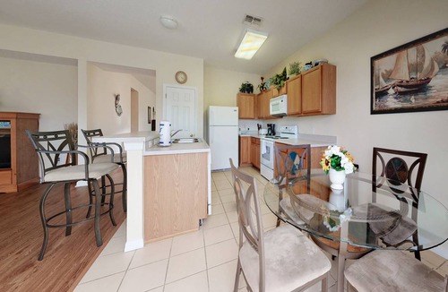 Windwood Bay House | 193 m² House ∙ 4 bedrooms ∙ 8 guests