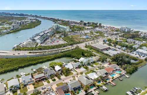 Indian Rocks Beach House | 195 m² House ∙ 4 bedrooms ∙ 10 guests