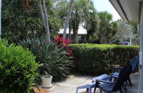 Juno Beach House | 195 m² House ∙ 3 bedrooms ∙ 7 guests