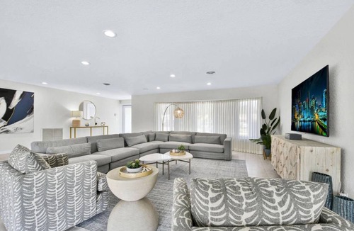 Imperial Point House | 195 m² House ∙ 4 bedrooms ∙ 8 guests