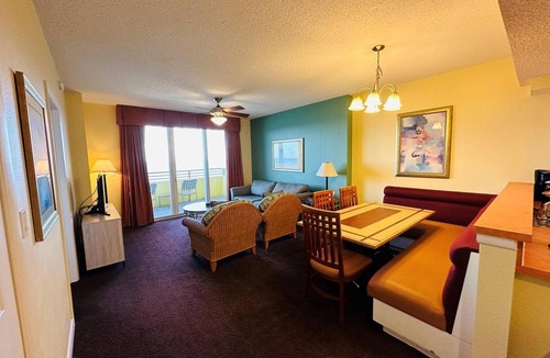 Brush - Stewarts Resort | 1BD/Daytona - Condo w/Wide Open Ocean F U N!