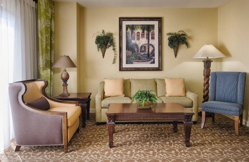 Lake Buena Vista Resort | 1BD/Orlando near Disney - 5 Pools, Hot Tub, Park Shuttle, and Games!
