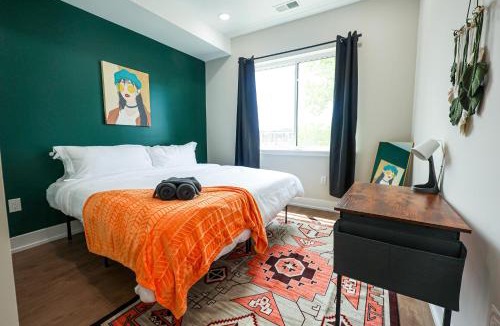 Mantua Apartment | 1Bed&1Bath KingBed,WIFI,WD,Central