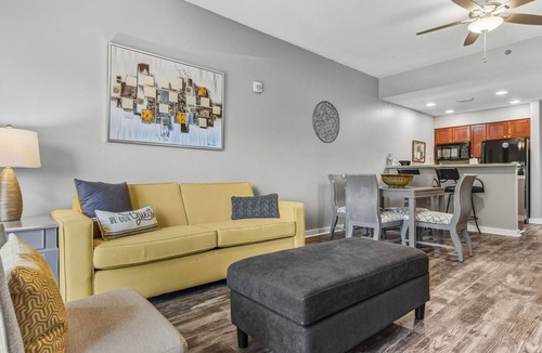 Sandestin Condo | 1BR at Luau! Ground Level Walkout! Tropical Pool, Hot Tub, Waterfall,Tiki Bar