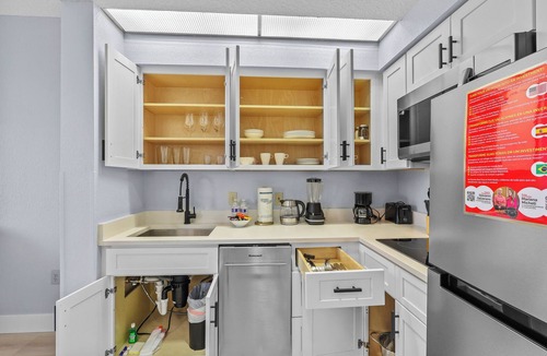 Florida Central Atlantic Coast Apartment | 1BR Free Parking near Universal & Epic Universe