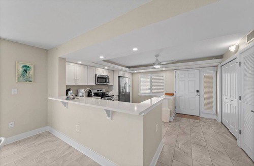 Sanibel Condo | 1st-Floor Oceanfront Corner Unit 2BR/2BA | Gulf Views | Large Lanai + Courtyard Patio | Walk to Beach in seconds!