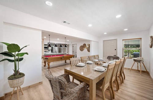 Largo Villa | 2,100sqf Villa · KING Beds · Heated Pool · Game Room · GYM · Beach 2miles