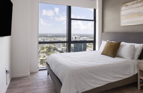 Sailboat Bend Apartment | 2/2 Las Olas Luxury Riverwalk Fort Lauderdale