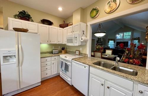 Highlands House | 2.8 miles to Downtown Highlands, Easy Access