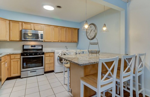Cape May Cottage | 2 Bd 1 ba home close to Beach - now renting for 2026!