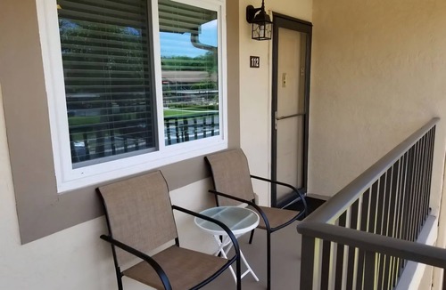 Biggar Condo | 2-bdrm/2 bath condo in Fort Myers on glof course in central location