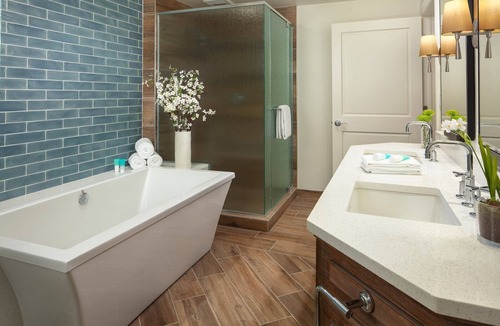 Estero Condo | 2-bdrm condo-Hyatt Vacation Club in Bonita Springs, FL November 8-15, 2025