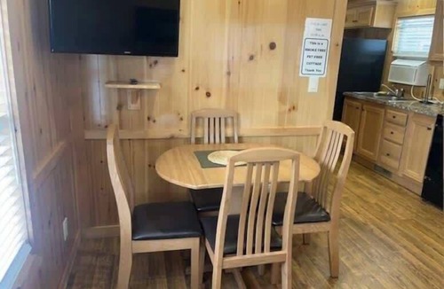 Lower Township Cabin | 2 Bdrm Cottage near Wildwood!