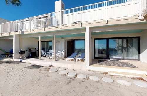 Palmetto Dunes Villa | 2 Beach Villa Steps From the Sand!