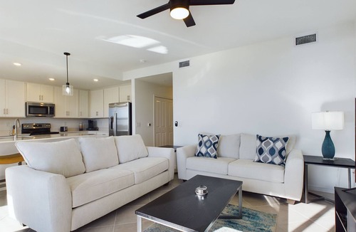 Immokalee Condo | 2-bedroom, 2-bath LUX condo with Golf, Spa, Pool, Hot tub + more