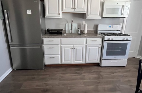 Ortley Beach Apartment | 2-bedroom apt. Seaside Park. Beach Block. Sleeps 5. 4 Beach Badges. Yard. Grill.