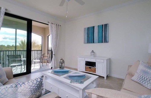 Lakewood Ranch Condo | 2 Bedroom Condo 20888 by Houzlet