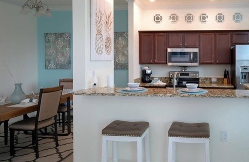 Lakewood Ranch Condo | 2 Bedroom Condo 20888 by Houzlet