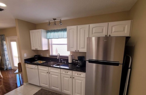 El Cortez House | 2 Bedroom Courtyard Villa with King Bed