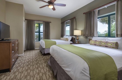 Sevierville Resort | 2 Bedroom Deluxe in the Beautiful Smoky Mountains!