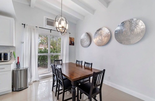 Dolphin Isles Apartment | 2 Bedroom on the Barrier Island. Walk to the Beach