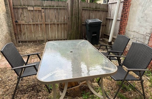 University City House | 2 bedroom small house in university city sleeps 5.