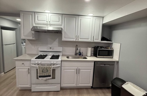 South Philadelphia West Apartment | 2 beds, 1 bath, 1 car private parking NOT sharing 31days & up