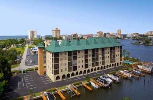 Vanderbilt Beach Condo | 2 Blocks From The Beach With Beautiful Bay And Gulf Views In The Distance -.
