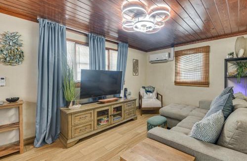 Atlantic Beach Apartment | 2 Blocks to Sand! Breezy Atlantic Beach Escape