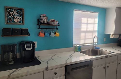 Englewood South Condo | 2 Br/2 Ba 1st Floor Poolside Condo in Englewood/Manasota Key Fl Best Location