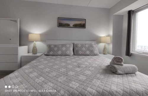 Edgewater Apartment | 2 br Very nice view on edgewater nj near the river