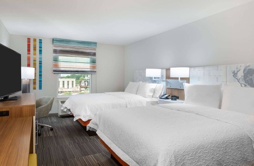 North Buckhead Hotel | 2 Connecting Suites at a Hotel