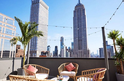 Midtown Hotel | 2 Deluxe Double Double Rooms | Hotel Hendricks | Close to Central Park