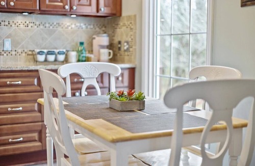 Peachtree City House | 2 King Beds , 8 miles to Trilith, Pets friendly, Quiet neighborhood