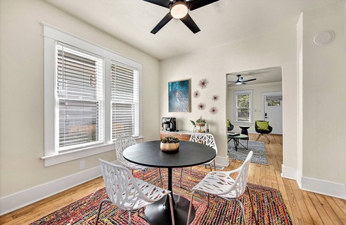 Rogers House | .2 mi to Downtown Rogers, Heated pool on Bike Trail, King Bed, Fire table