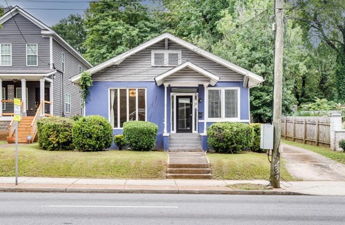 Pittsburgh House | 2 Mi to Mercedes-Benz Stadium! Updated ATL Home