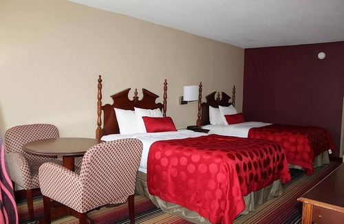 Perry House | 2 Non-Smoking 2 Doubles 1st Floor at FairBridge Inn Express Perry, Pets Allowed!