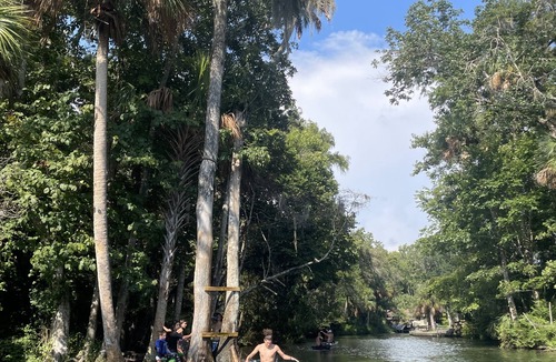 Chassahowitzka Apartment | 2 Person Inflatable Kayak@ChazzMinido