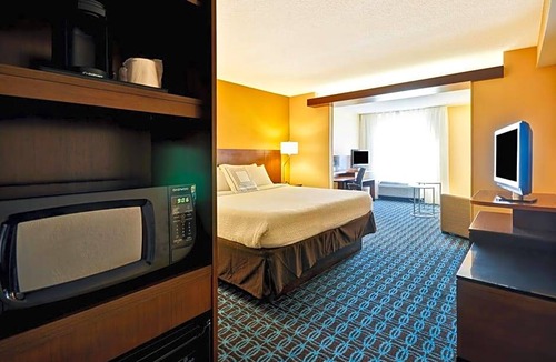 Cumberland Hotel | 2-Star Hotel ∙ Fairfield Inn & Suites by Marriott Atlanta Vinings/Galleria