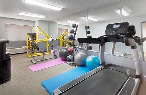 Stockbridge Hotel | 2-Star Hotel ∙ Microtel Inn & Suites by Wyndham Stockbridge/Atlanta I-75