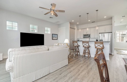 Pelican House | 2 Story Lux Waterfront Living in Cape Harbour- Pool & Dock