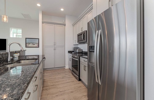 Pelican House | 2 Story Lux Waterfront Living in Cape Harbour- Pool & Dock
